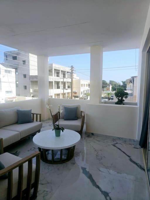 Paphos Deluxe Apartment מראה חיצוני תמונה