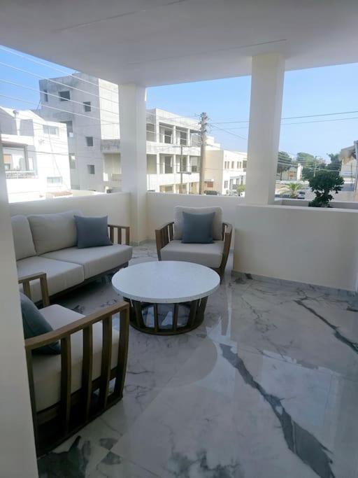 Paphos Deluxe Apartment מראה חיצוני תמונה